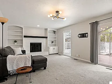 1315 S 169th Ave — Photo 14