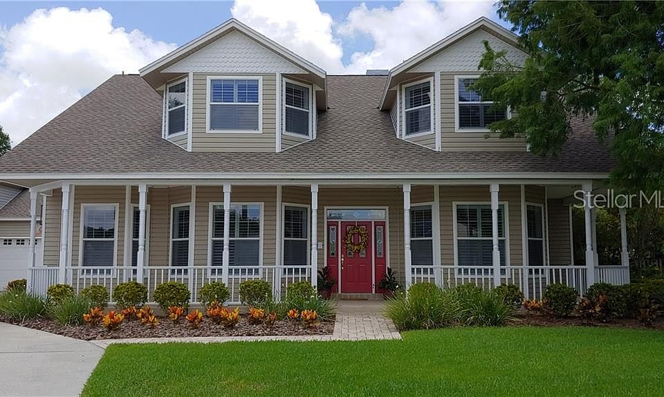 2nd image of 10271 Myrtle Oak Ln