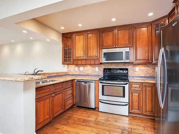 5th image of 3737 Balboa Ter Unit A