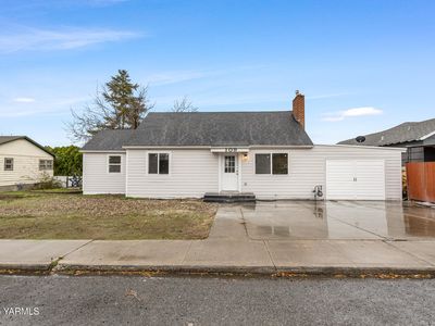 109 Hemlock Ave, Sunnyside, WA, 98944