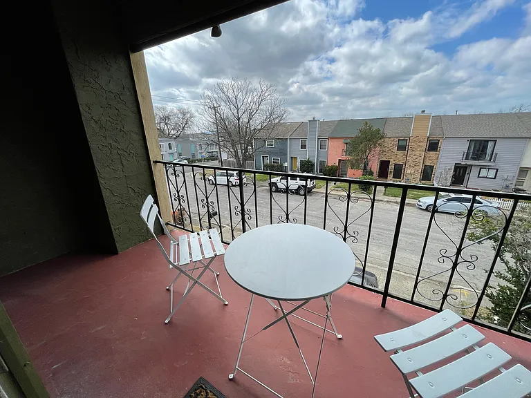 8112 Scottshill — Photo 22