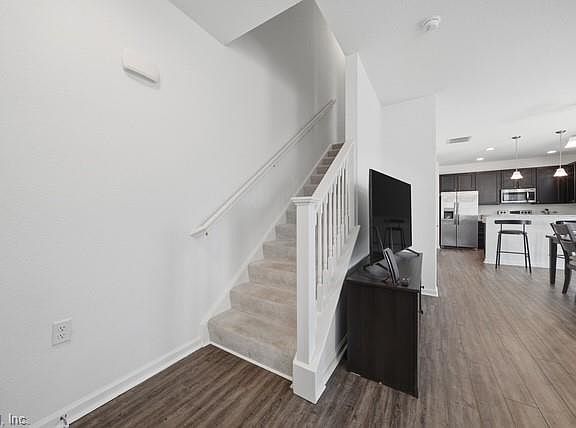 5th image of 2314 Alcott Way