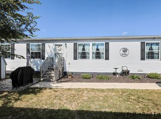 261 S Taffy Ln #602, Muskegon, MI 49442