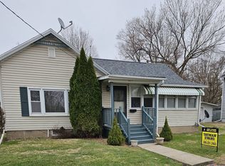 911 S A St, Monmouth, IL
