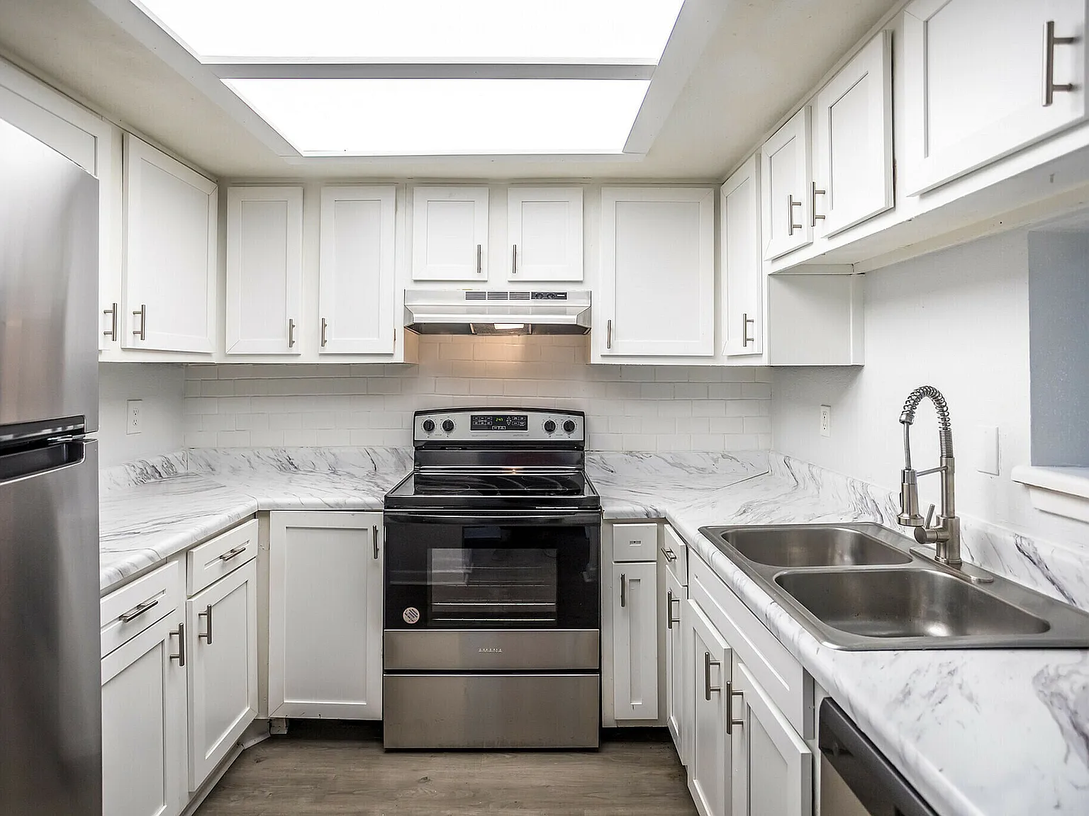 Carrington Townhomes — Photo 2