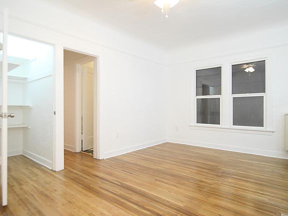 4th image of 1141 Echo Park Ave APT 210