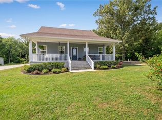 20 Thomas Dr, Brunswick, GA 31523