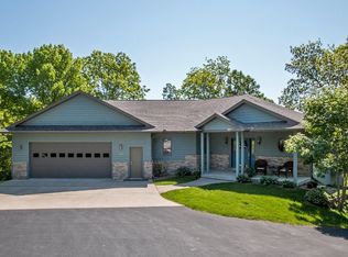 146 Marian Ct, Winona, MN 55987