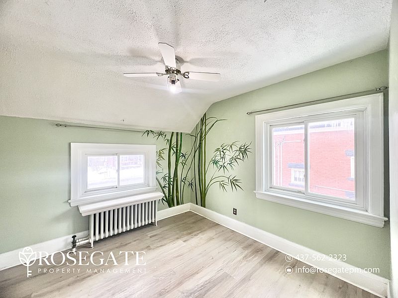 Kitchener Apartment for rent - 3 Bedrooms — photo 17