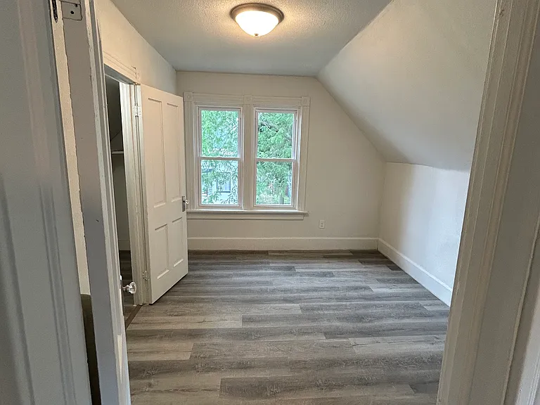 3703 E Barnard Ave #A — Photo 10