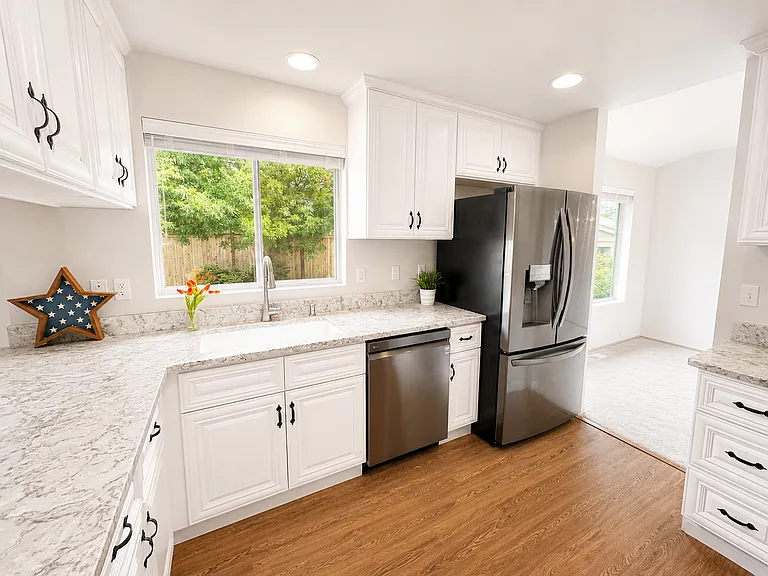 3330 Ward Ct — Photo 8