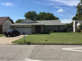 4124 S Cedar Pl, Broken Arrow, OK 74011