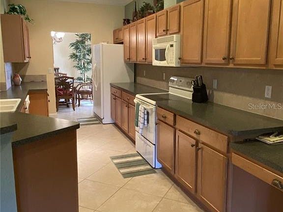 4th image of 6535 Green Acres Blvd