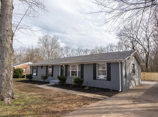 1802 Fern Dr, Murfreesboro, TN 37130