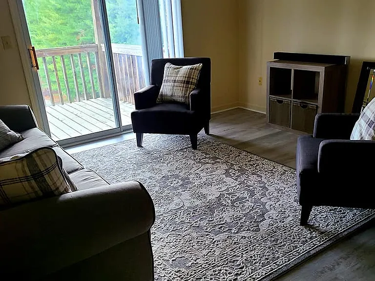 Birchwood Apartments — Photo 5