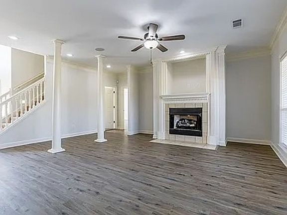 5th image of 4400 Chalice Dr