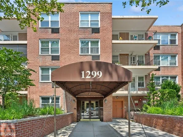 1299 Palmer Avenue #312, Larchmont, NY 10538