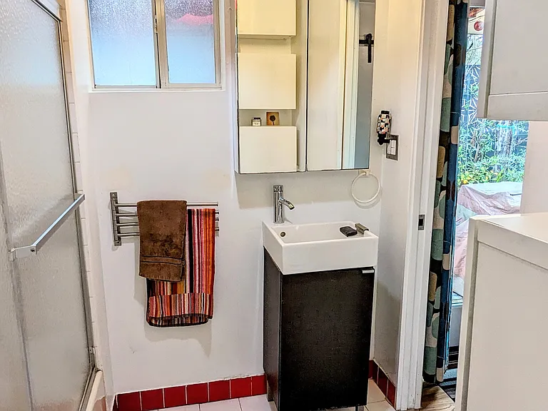 1411 Lemoyne St — Photo 8