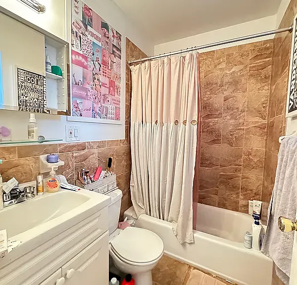 341 E 19th St #4D — Photo 12