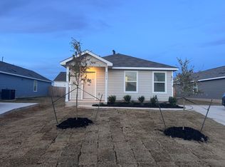 2316 Dust Devil Dr, Lockhart, TX 78644