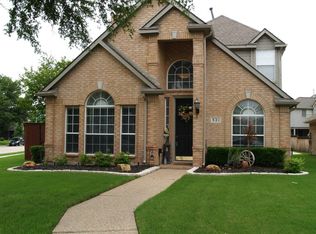 321 Moss Hill Rd, Irving, TX 75063