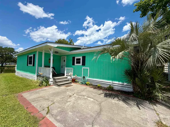 276 Flamingo Ct., Surfside Beach, SC 29575