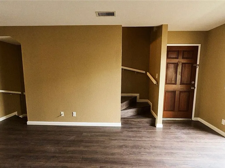 4517 College Way #J — Photo 19