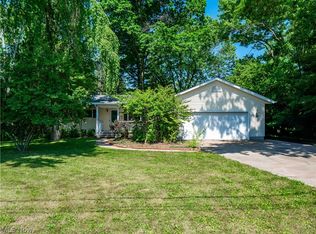 4094 Stoney Ridge Rd, Avon, OH 44011