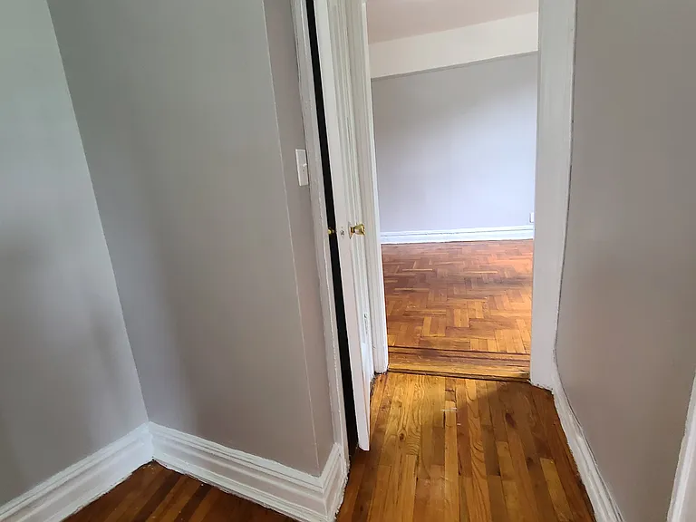 12 Elton St #3 — Photo 8
