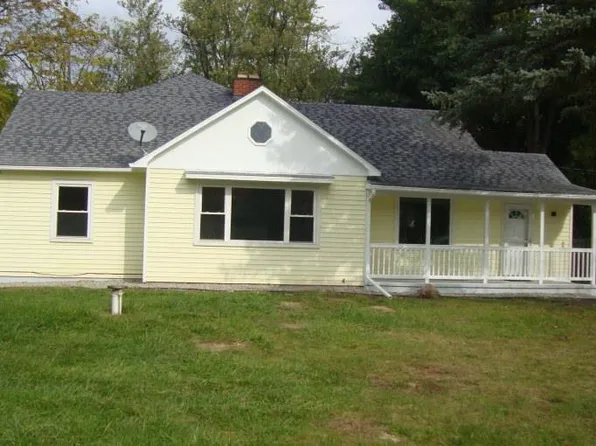 1395 E Mount Morris Rd, Mount Morris, MI 48458