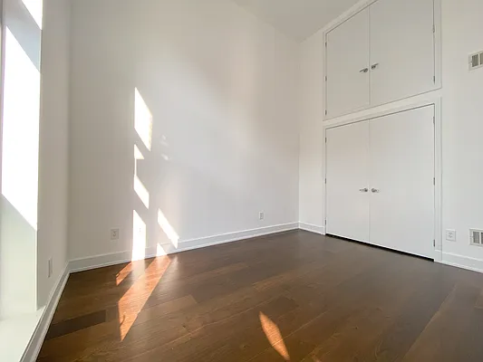 Rented by Triplemint | media 40