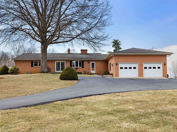 3rd image of 431 Mount Pisgah Rd