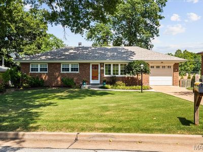 8822 Crest Oak Ln, Saint Louis, MO, 63126