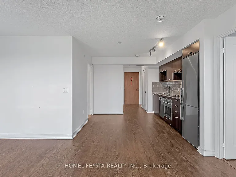 275 Village Green Sq #2421 — Photo 18