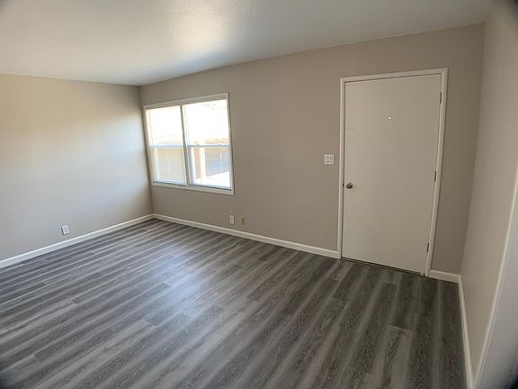 5th image of 4245 Stanley Blvd APT 7
