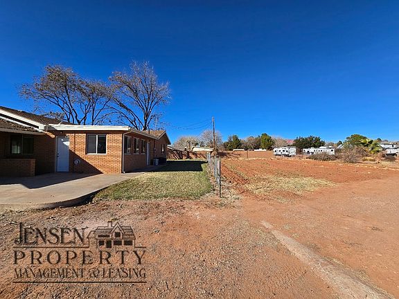 5th image of 2456 Vineyard Dr