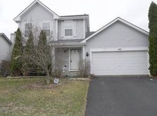 125 Linden Ave, Streamwood, IL 60107