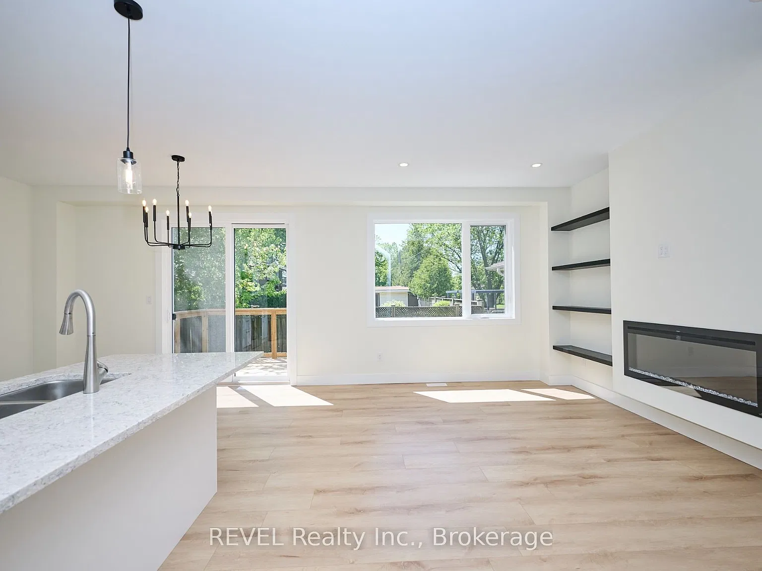 3 bed, $2,600 — Photo 4