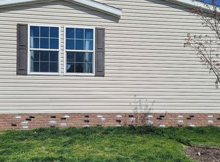 14361 Bronte Dr S, Shelby Township, MI 48315