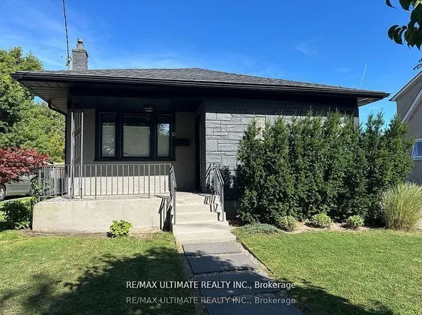 10 Columbia St, Saint Catharines, ON L2R 5H6