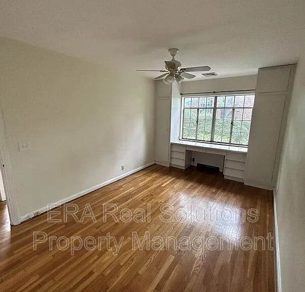 249 Loraine Ave #4 — Photo 8
