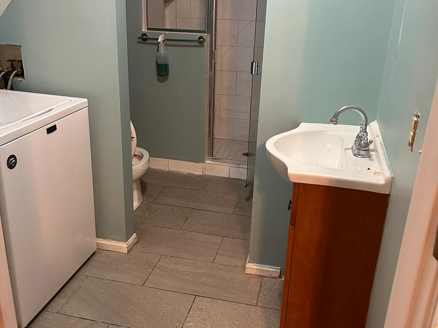 1 bed, 900 sqft, $1,150 — Photo 2