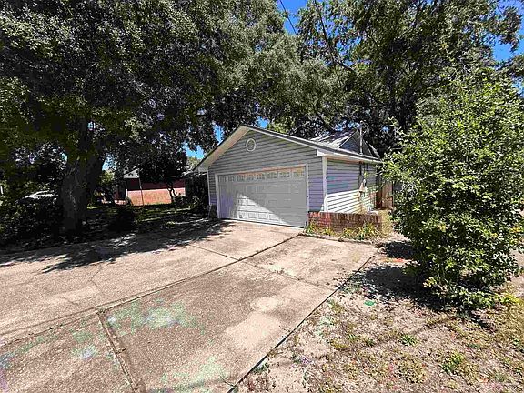 3rd image of 3228 Cornell Dr