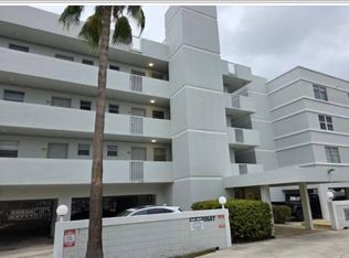 3527 NE 168th St APT 208, North Miami Beach, FL 33160