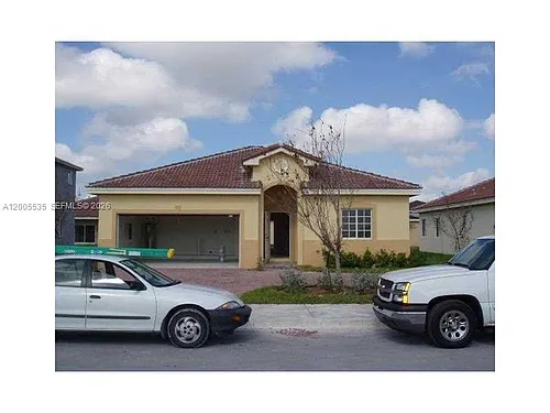 10785 SW 232nd St Photo 1
