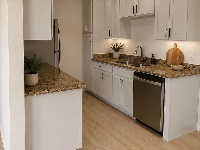1240 N Broadway #31 — Photo 2
