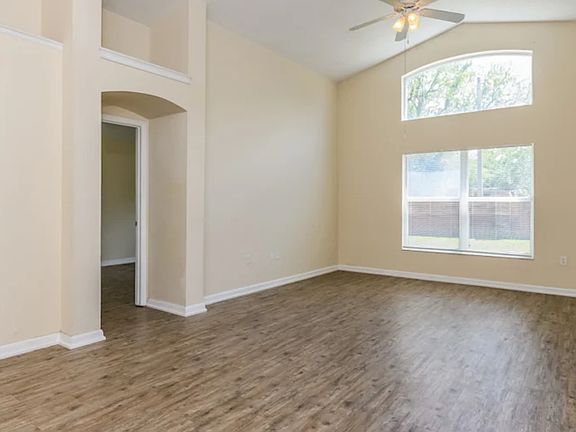 3rd image of 2109 Flintlock Blvd