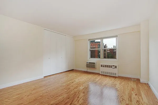 Rented by Corcoran | media 41