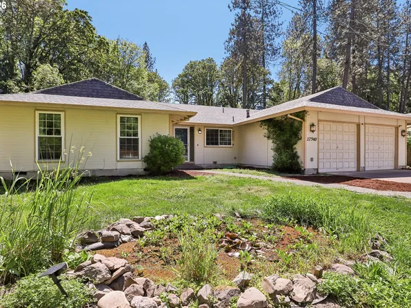 17940 SW Frances St, Beaverton, OR 97003