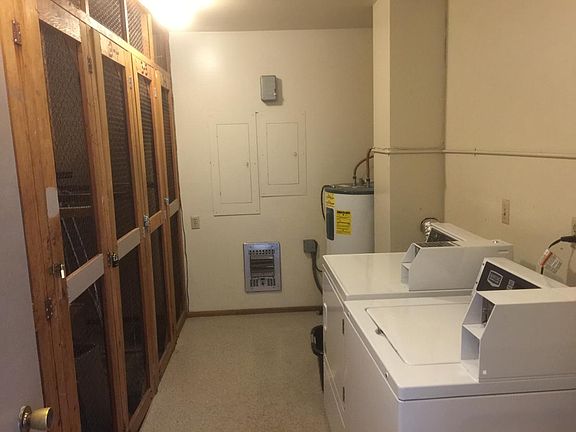 4th image of 1000 1st Ave W APT 404